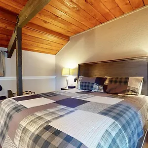 Bigwood #63 , Mammoth Lakes United States